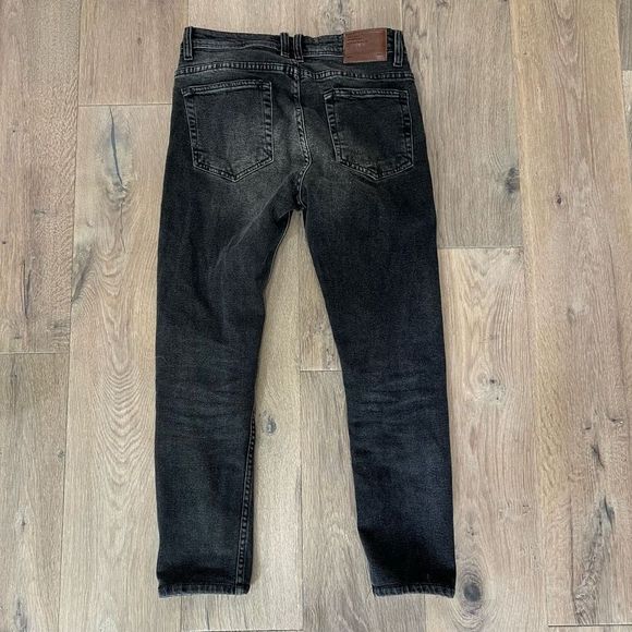 Zara Man Men’s Black Straight Leg Denim Jeans Size 30 - Picture 3 of 4
